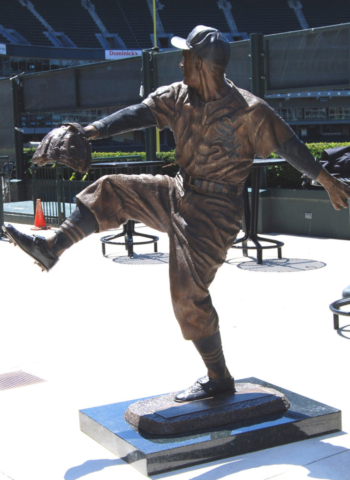 Billy Pierce statue, Chicago White Sox
