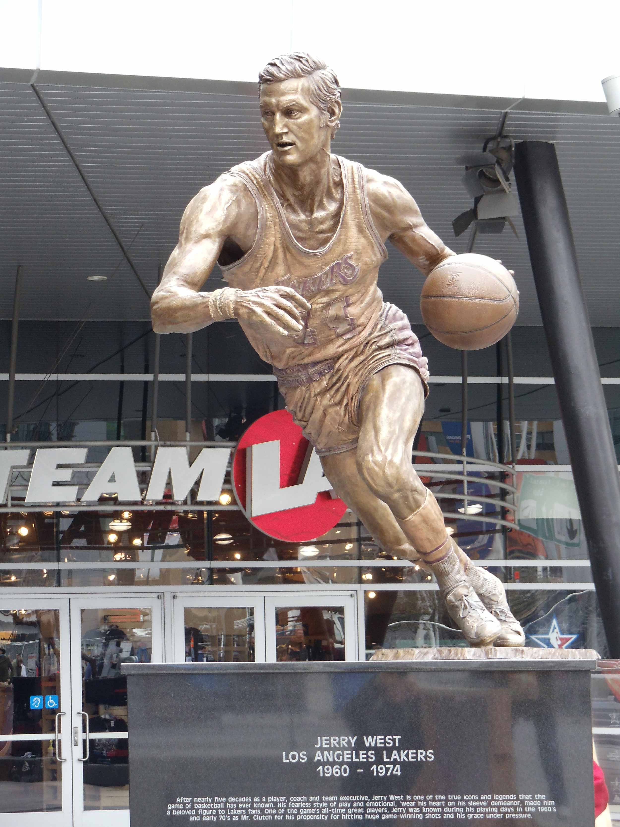 Jerry West statue, LA Lakers, Staples Center