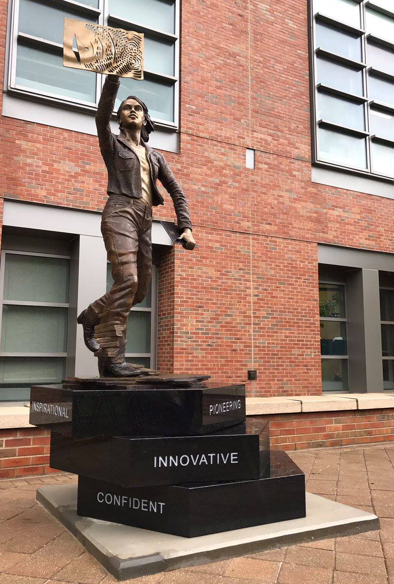 quintessential engineer statue university of illinois