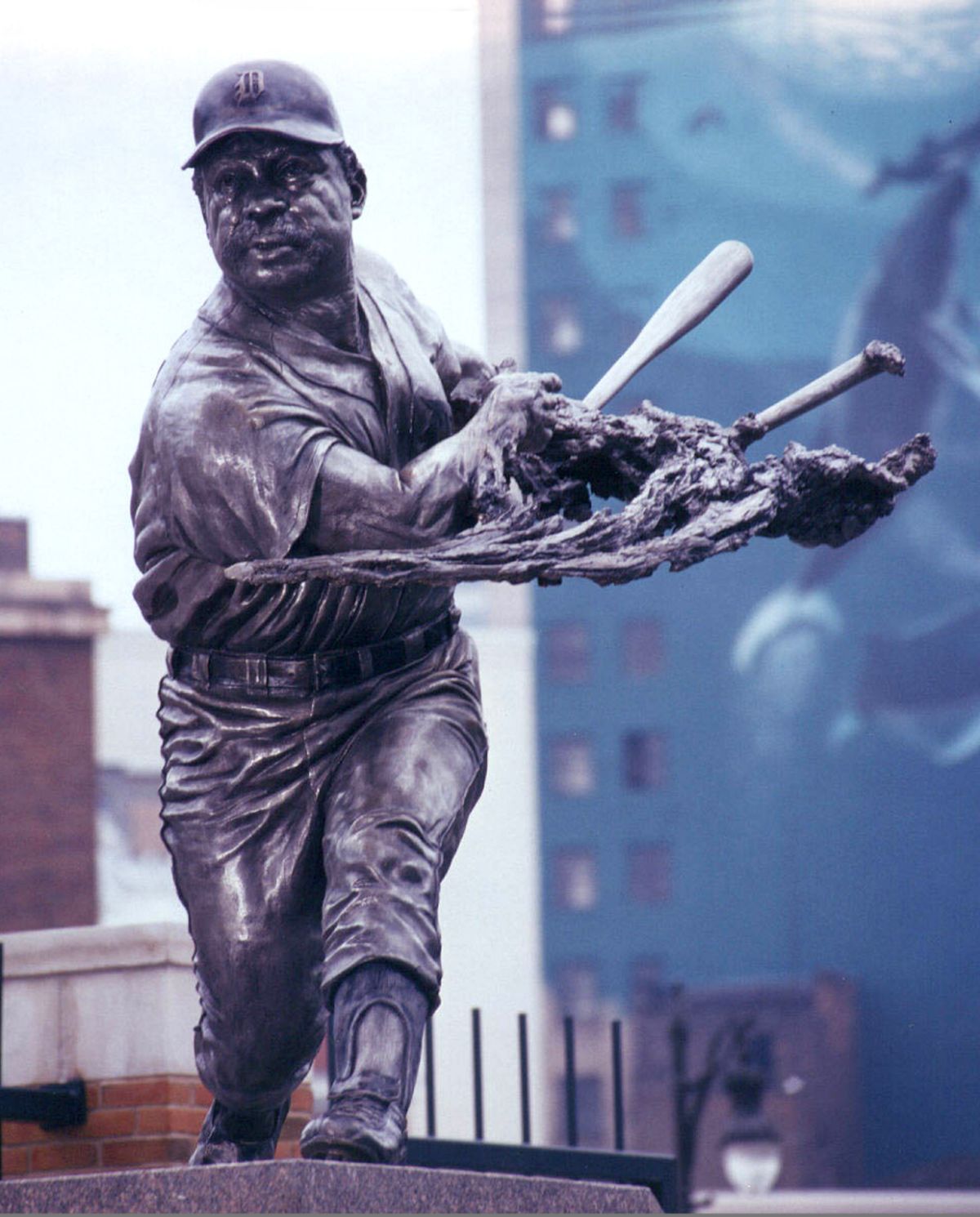 willie horton detroit tigers statue