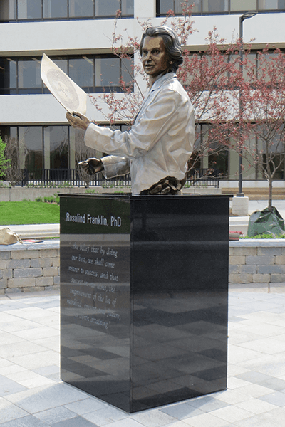 rosalind franklin statue